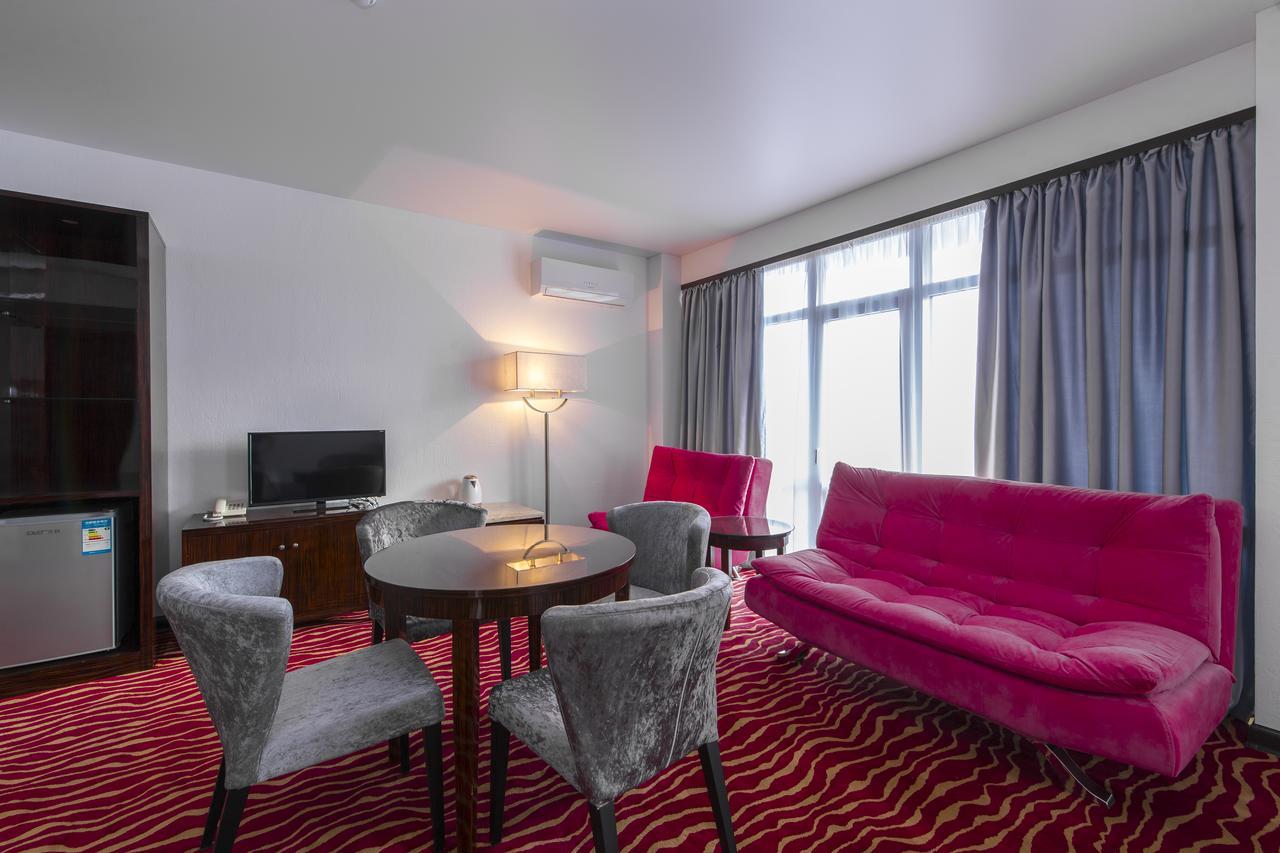 Sunrise Garden Hotel 3* 加格拉 外观 照片